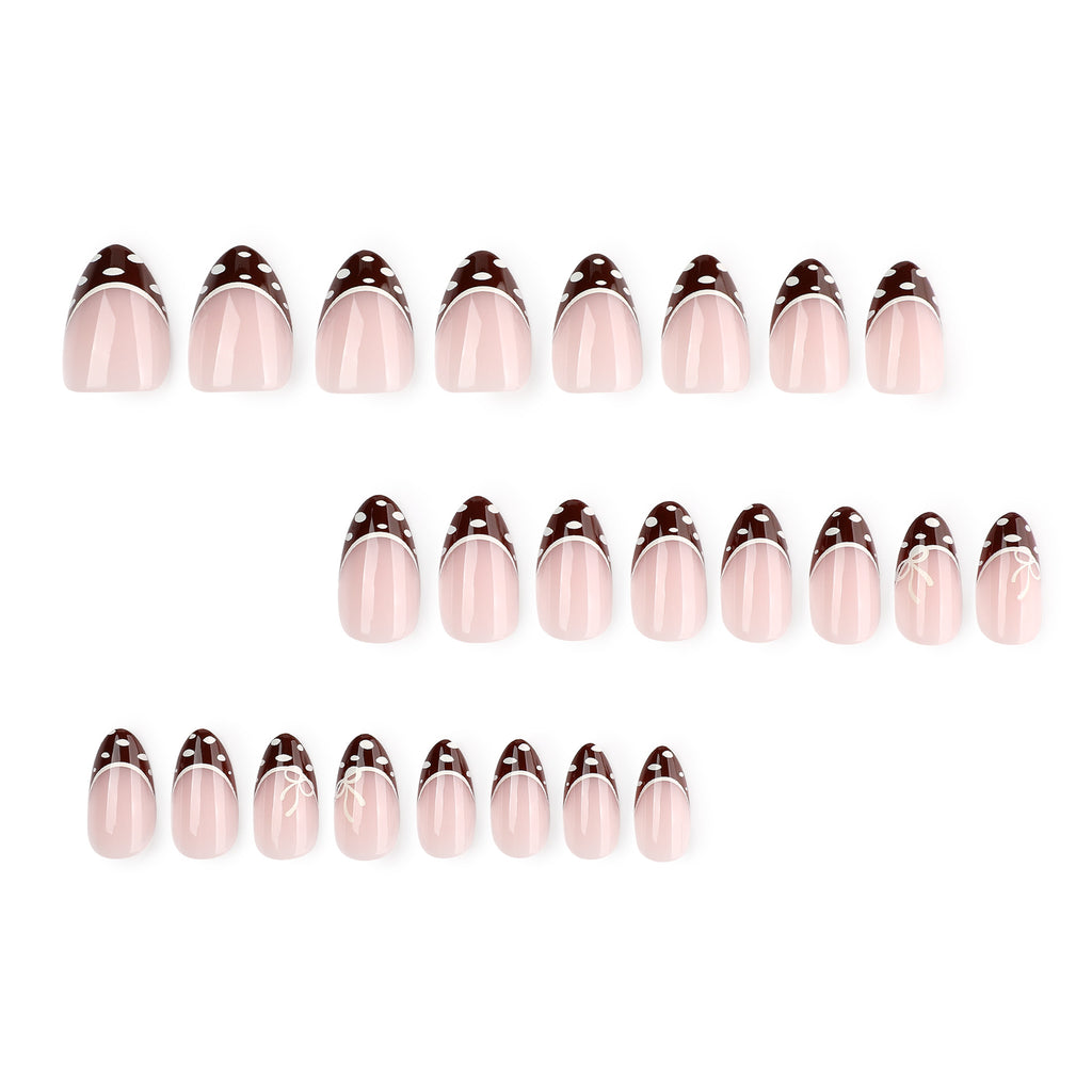 French brown nails