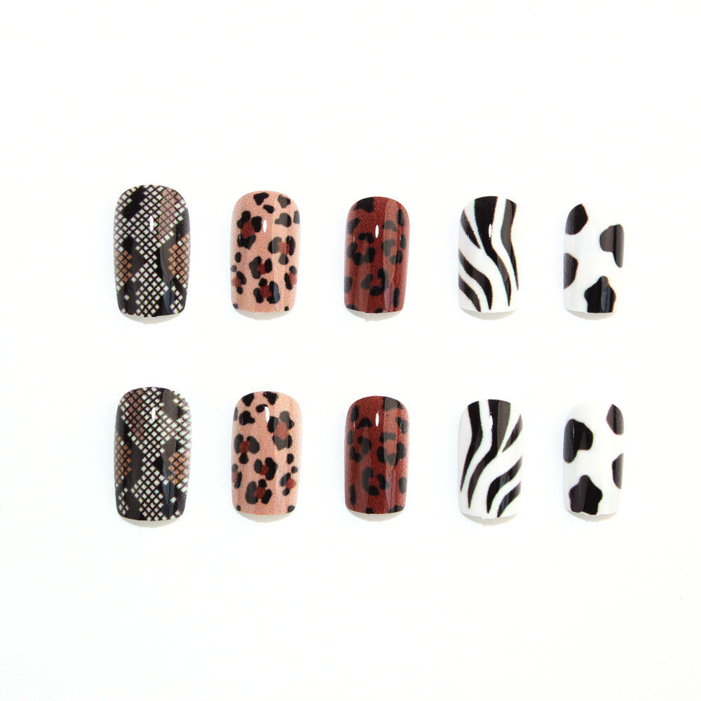 Zoo nails