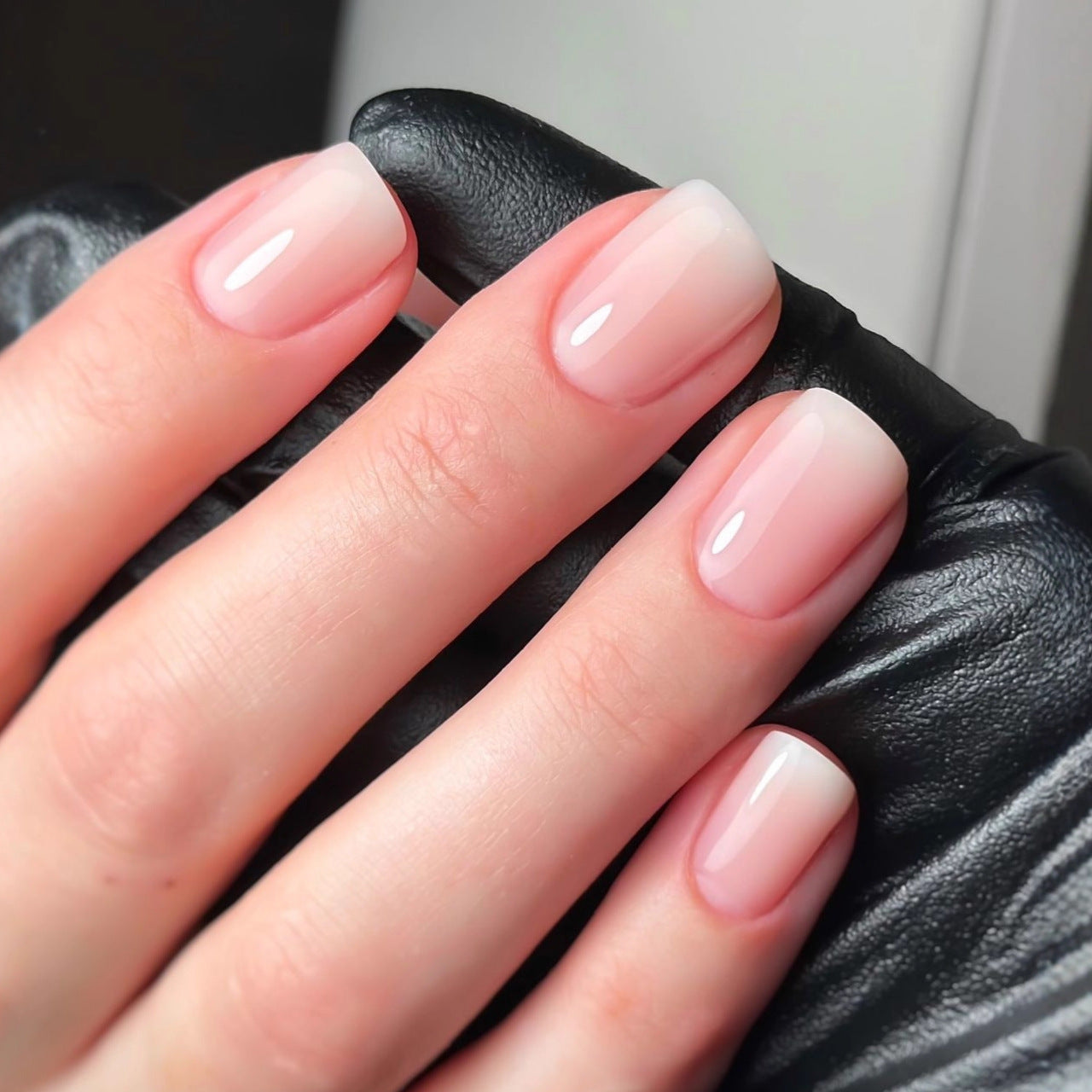 Bare color gradient nails