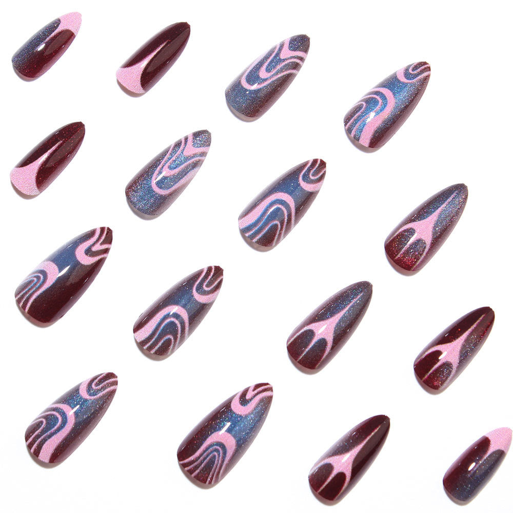 Blue-violet cat-eye nails