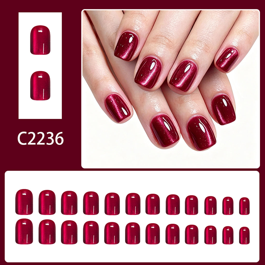 Rose-purple cat's eye nails