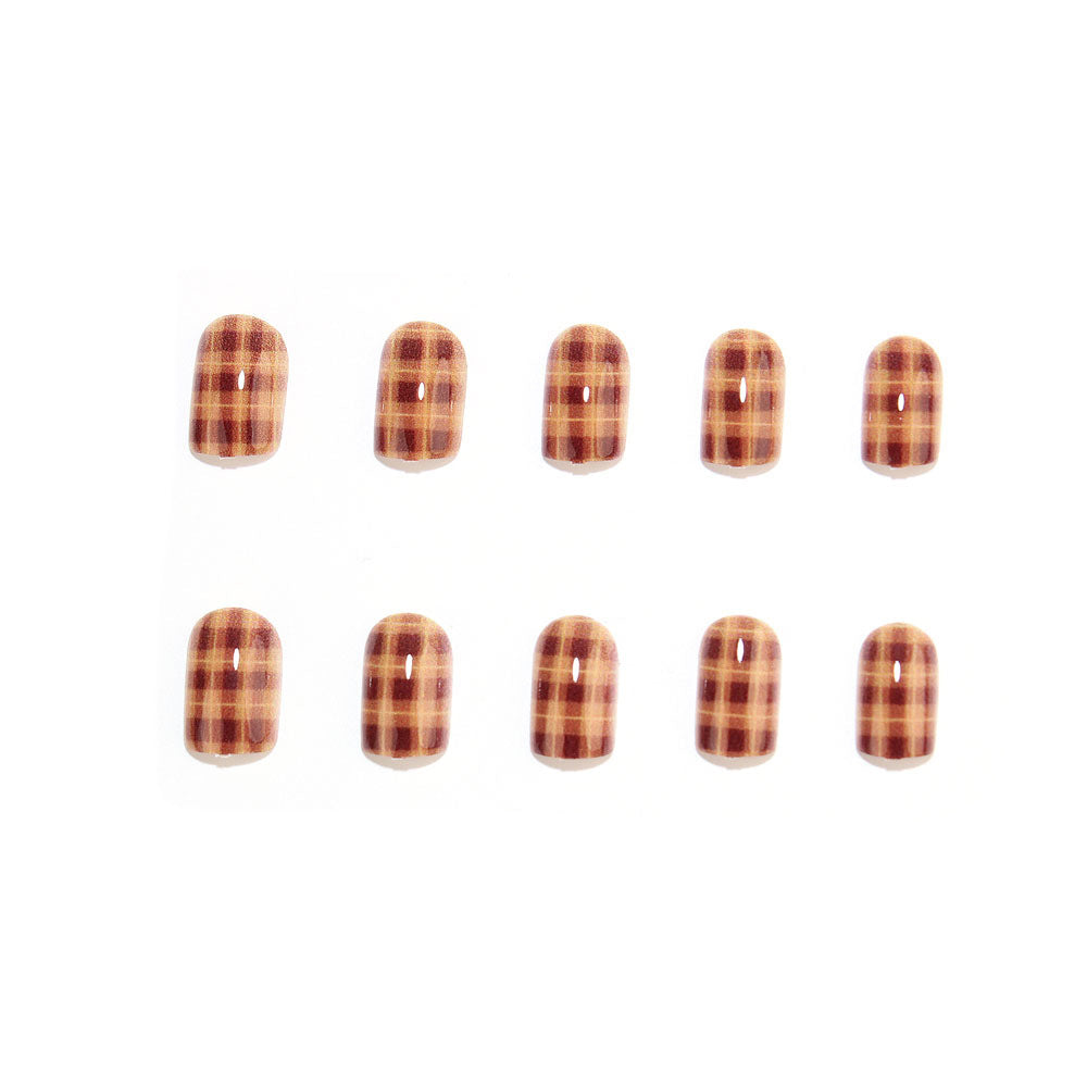 Caramel pudding nails