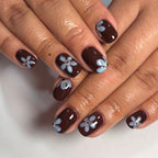 Daisy nails