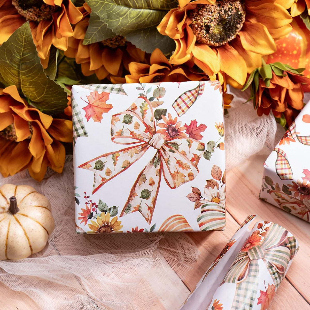 Glitter Foil Fall Pumpkin Wrapping Paper Roll Autumn Harvest Floral Pumpkin Gift Wrap for Thanksgiving
