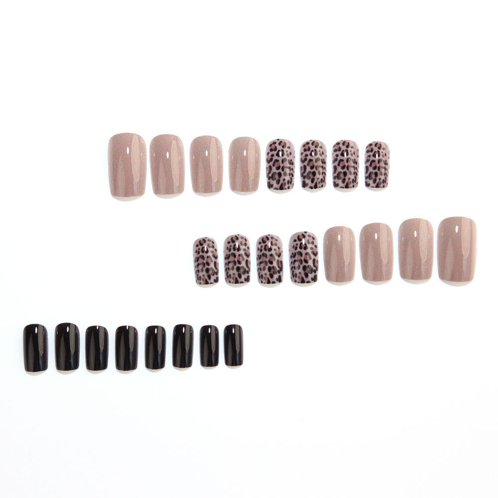 Coffee milk nails