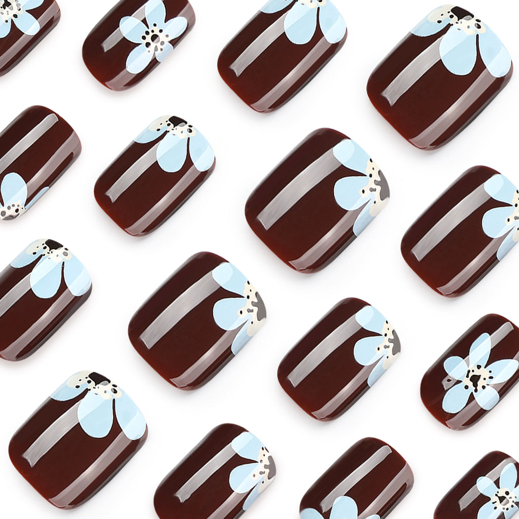 Daisy nails