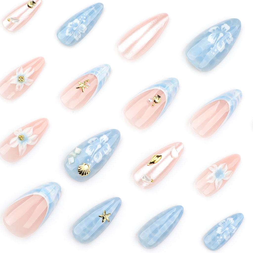 Blue beach nails