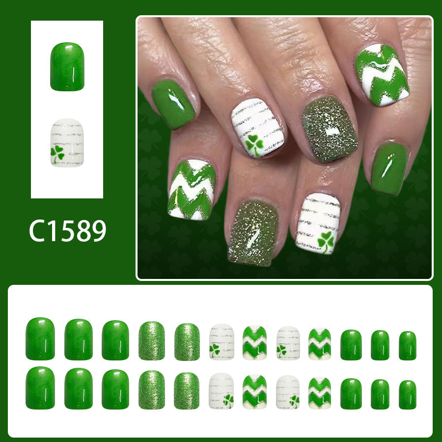 Short Square Saint Patrick's Day Green-striped Four-leaf Nails