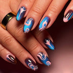 Blue-violet cat-eye nails