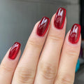 Red wine-colored cat-eye nails
