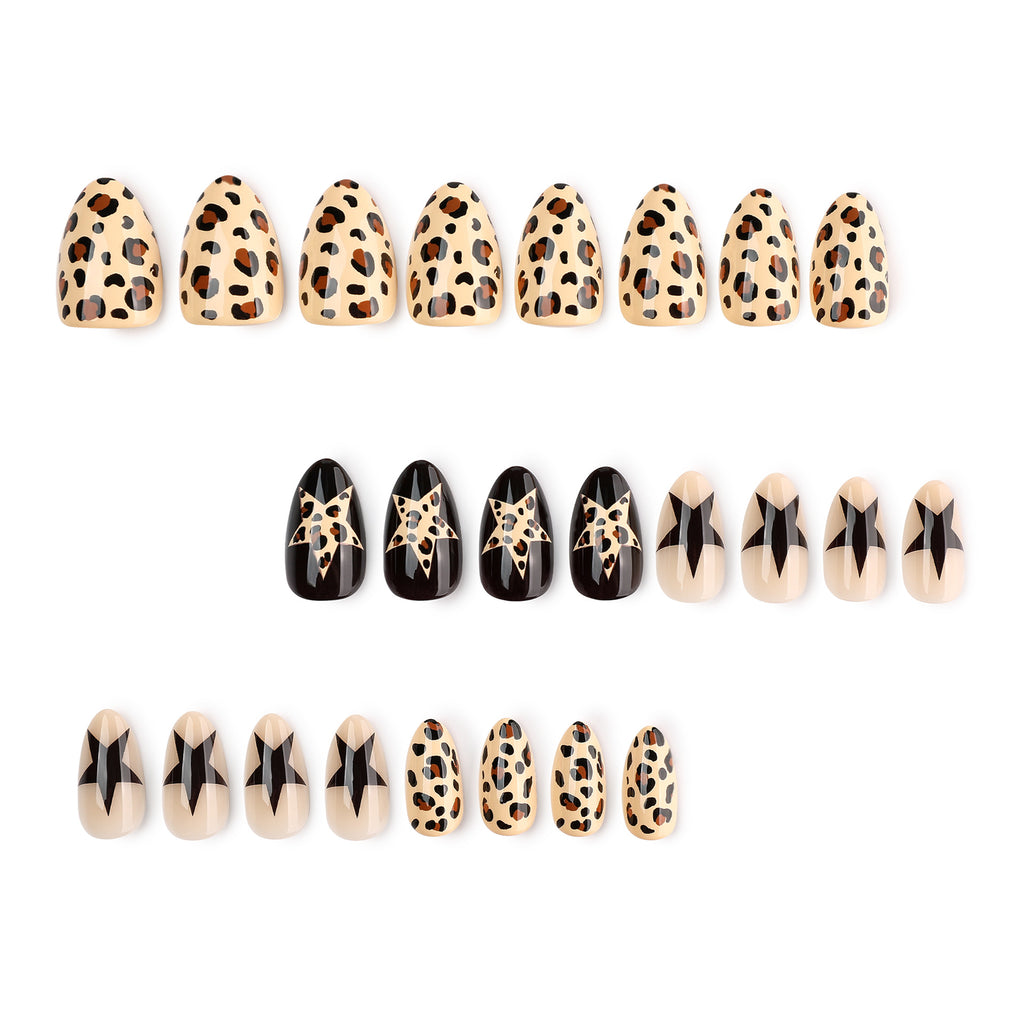 Star-shaped leopard print nails