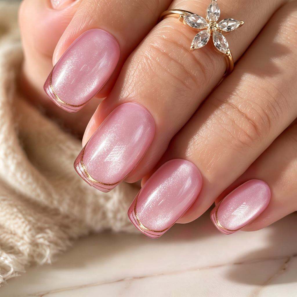 Peach blossom gilded nails