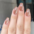 Simple Cat-Eye Nails