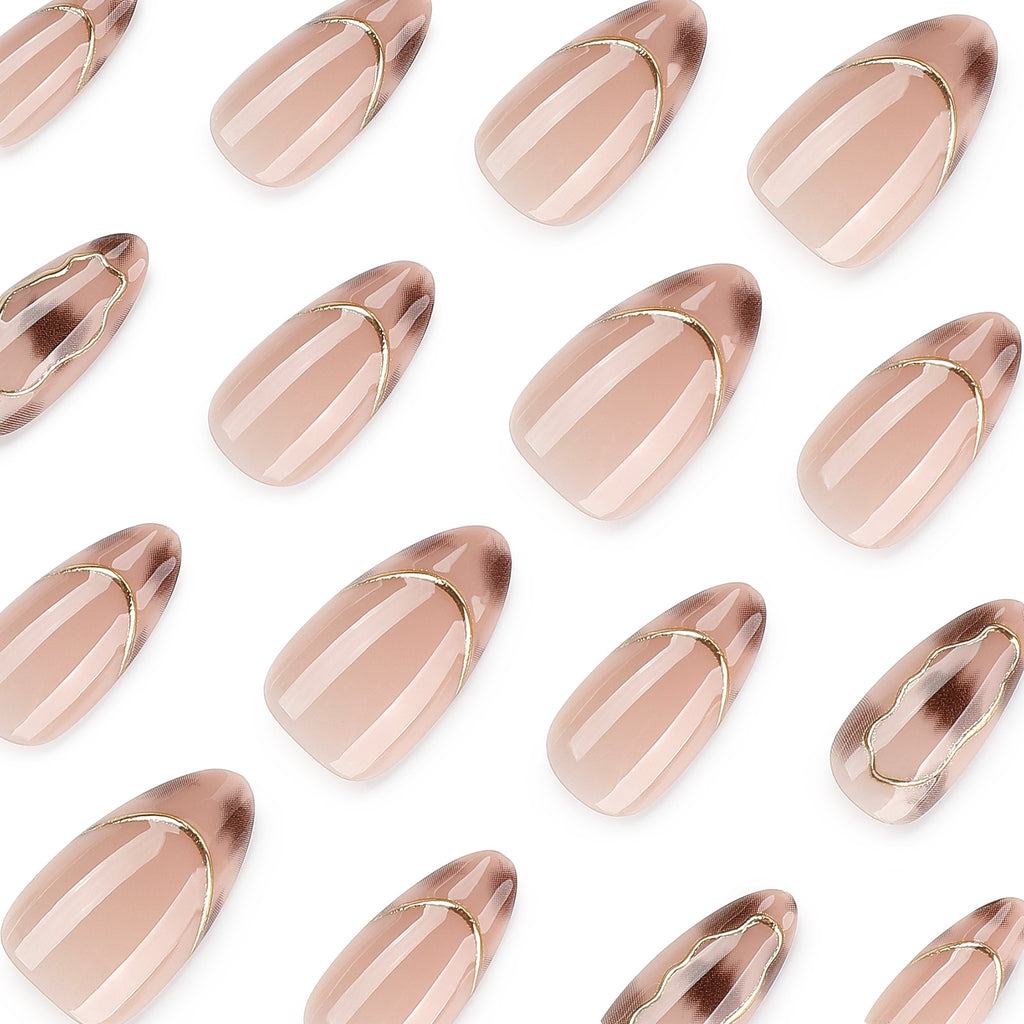 Almond-gilt nails