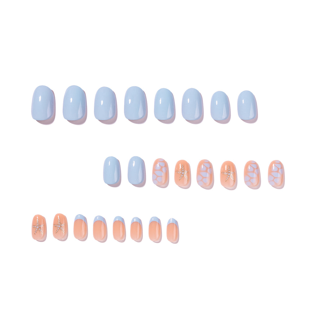 Short blue nails
