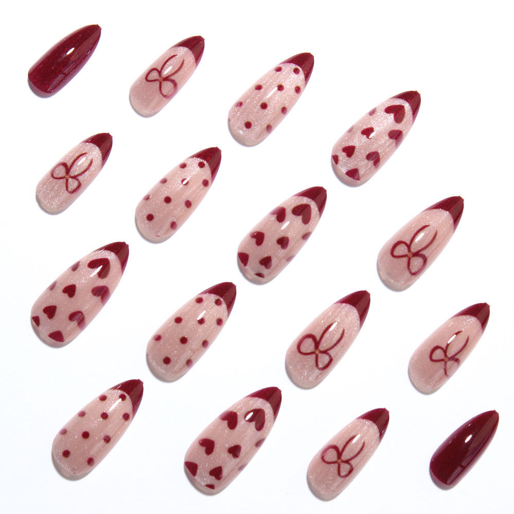 Bows love nails
