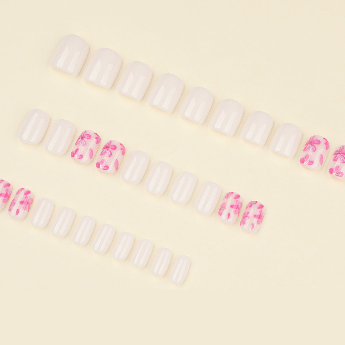 Milk Daisy nails