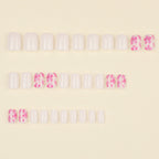 Milk Daisy nails
