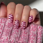 Rose-red leopard print nails