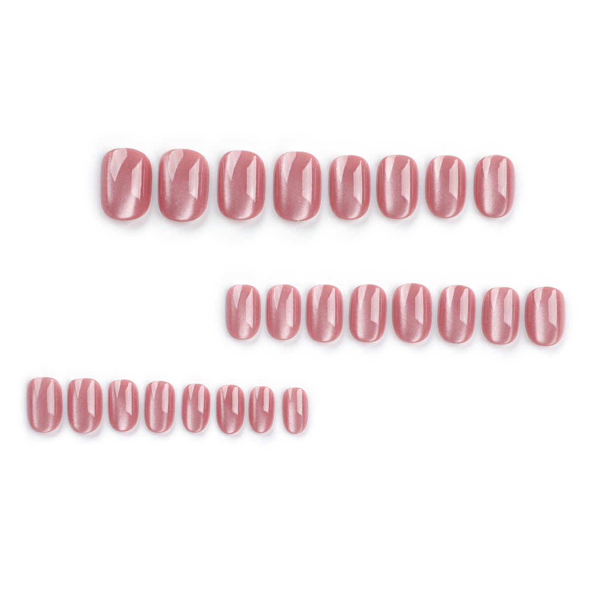 Nude pink cat-eye manicure