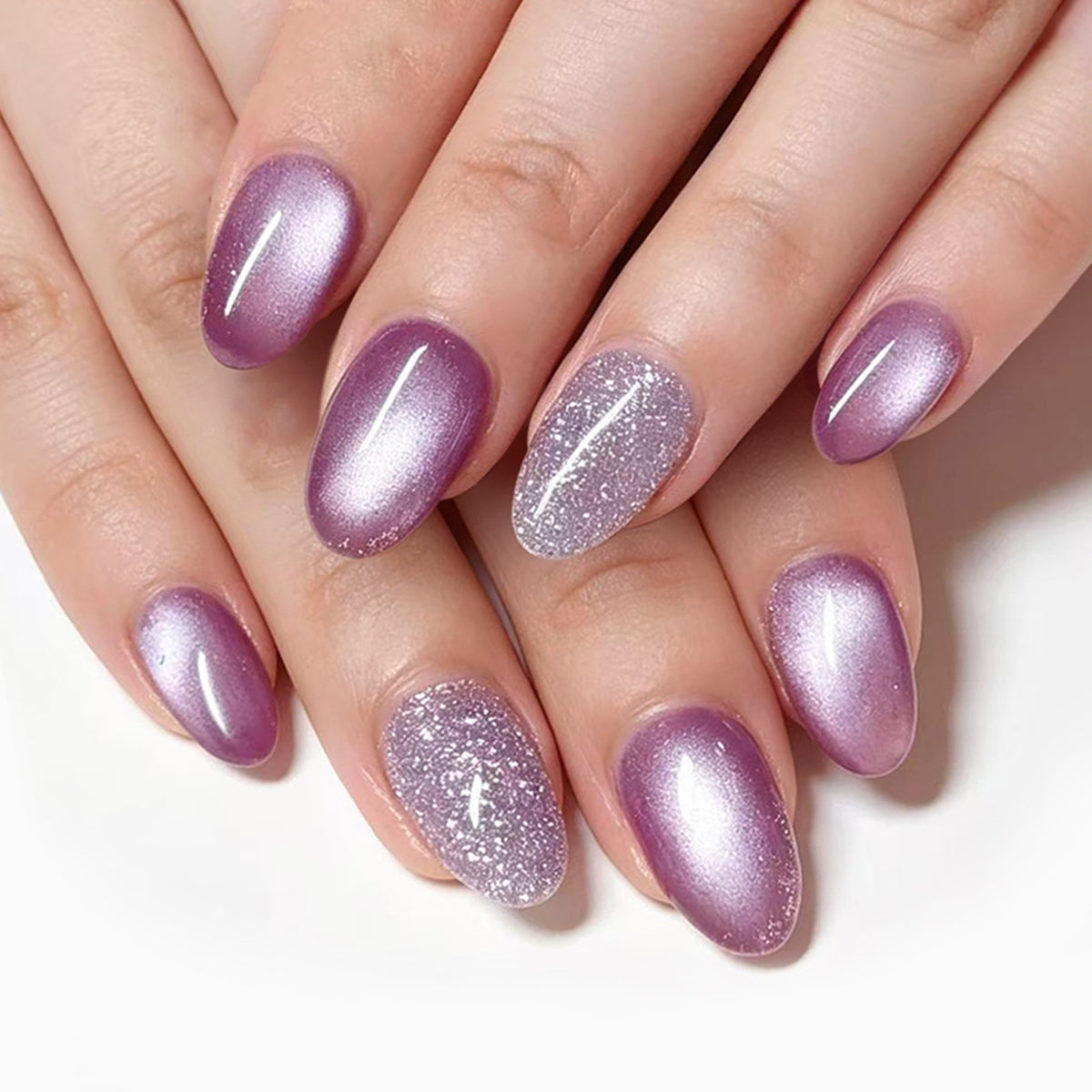 Taro purple cat's eye nails