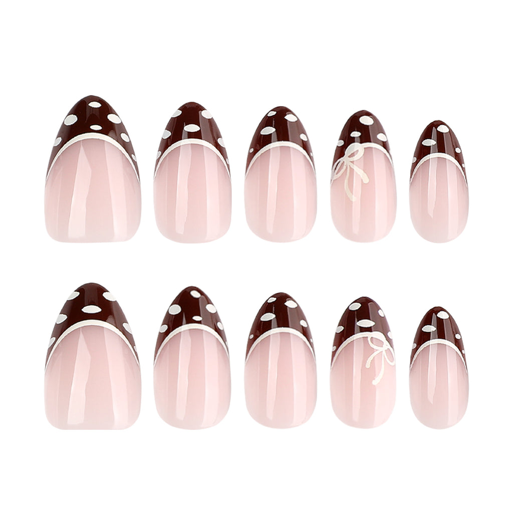 French brown nails