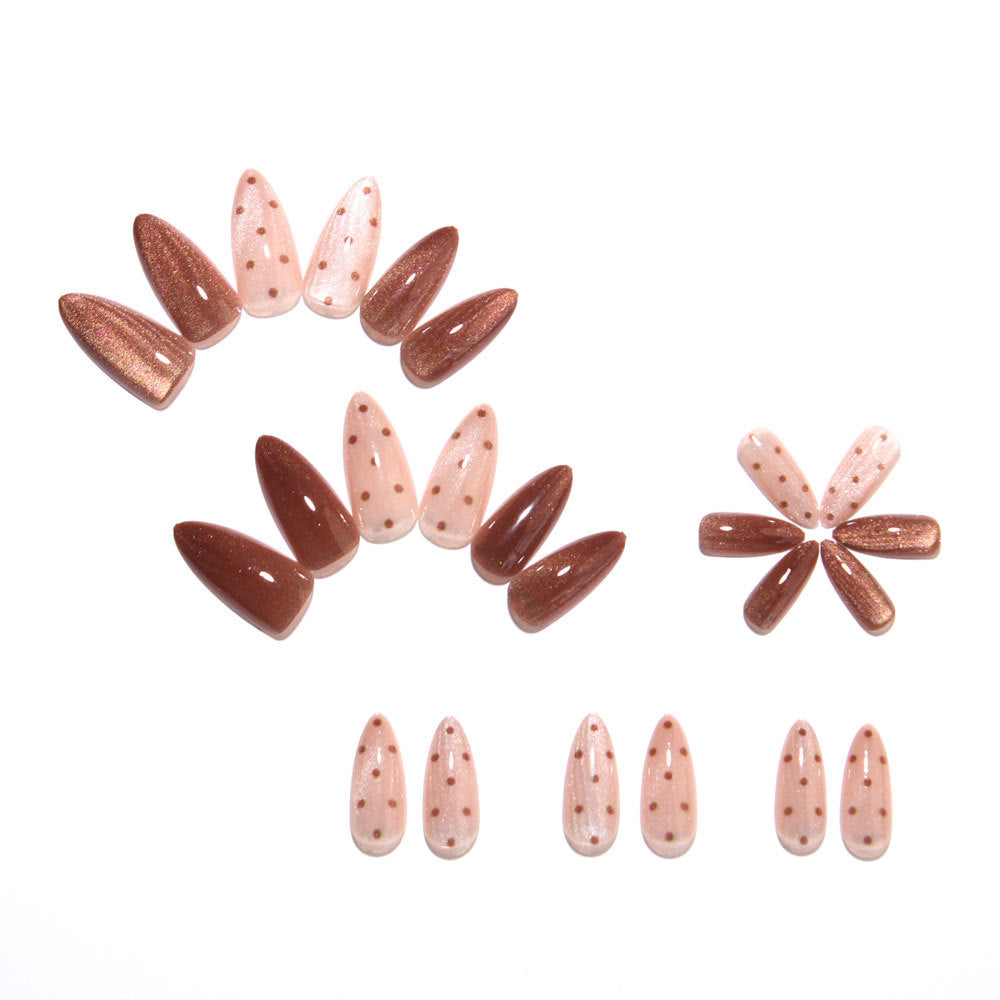 Caramel chocolate nails