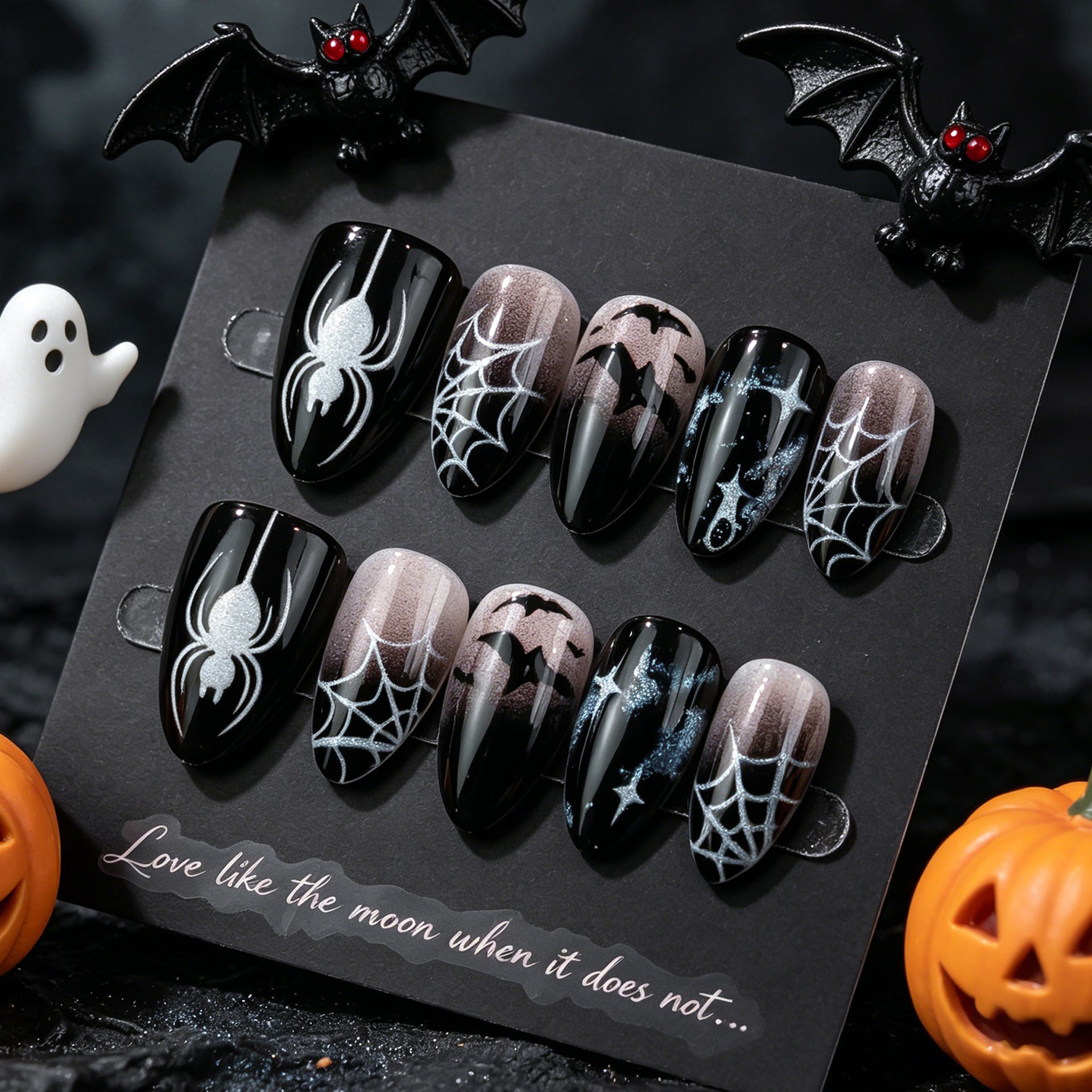 Cool spider nails