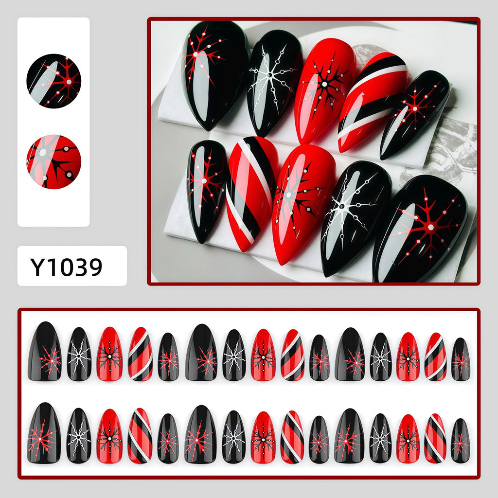 Snow patterned nails