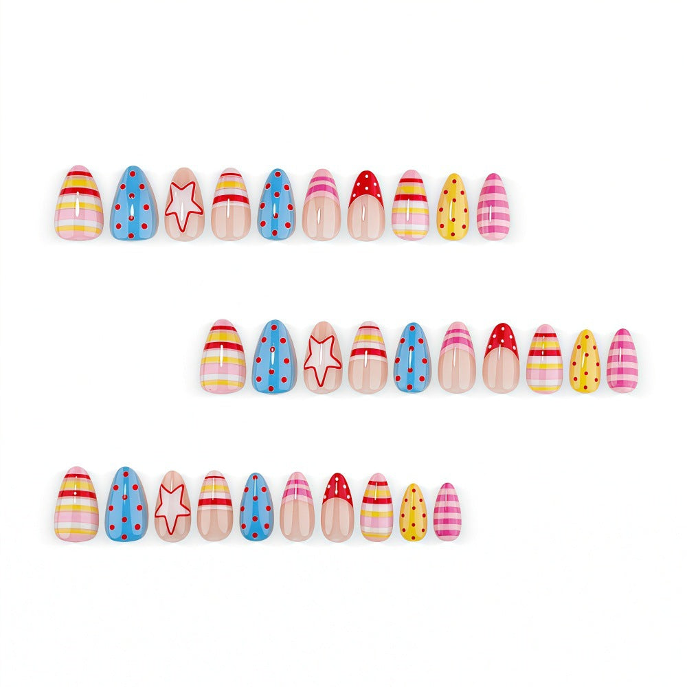 Macaron polka dot nails
