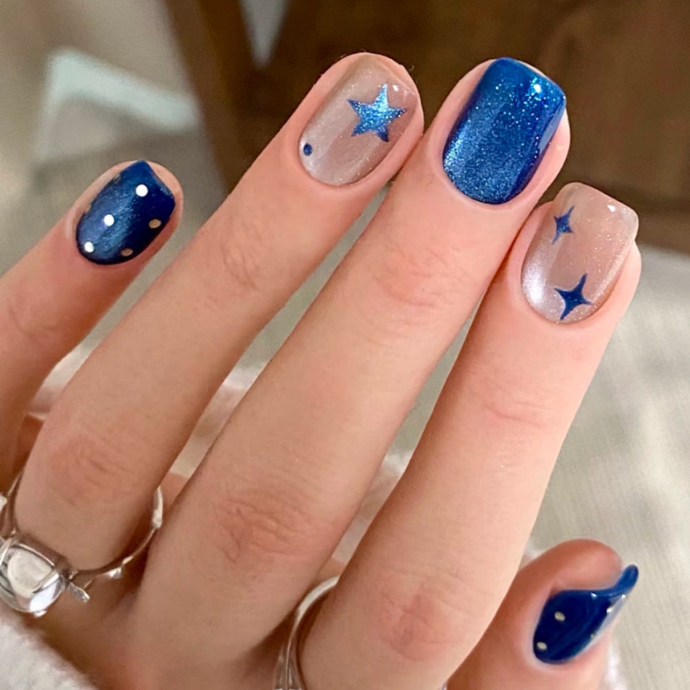 Klein blue star cat's eye nails