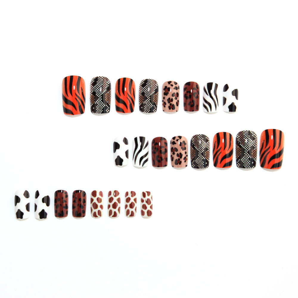 Zoo nails