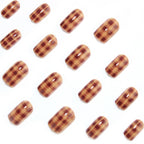 Caramel pudding nails
