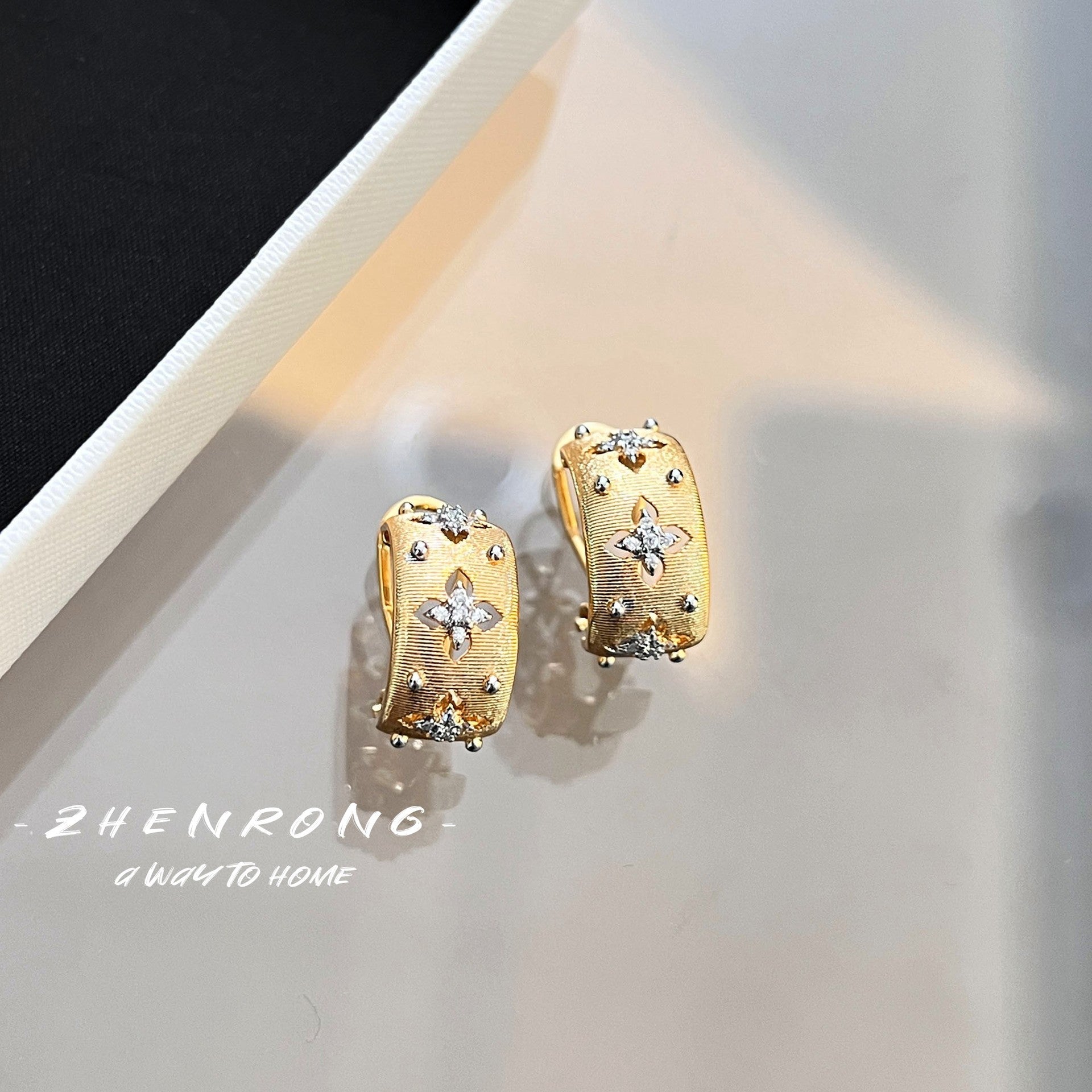 Two-color gold craftsmanship fabric finger ring, genuine gold electroplated earrings, necklace, bracelet, for women