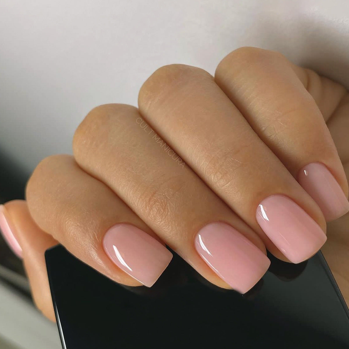 Solid-color short handcrafted press on nails Pink